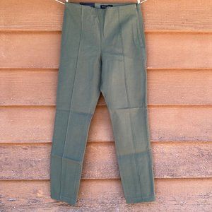 Banana Republic Sloan Legging Slacks Sage Green Bi-Stretch Pants Size 4 NWT
